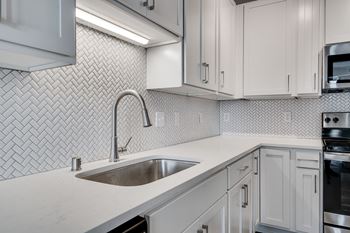Stainless steel plumbing fixtures